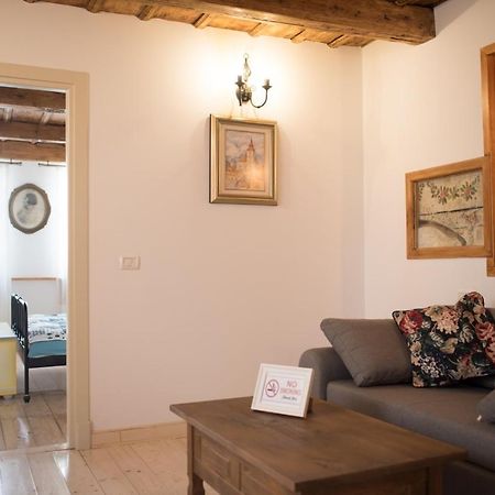 Appartement Crown Of Karolina à Braşov Extérieur photo