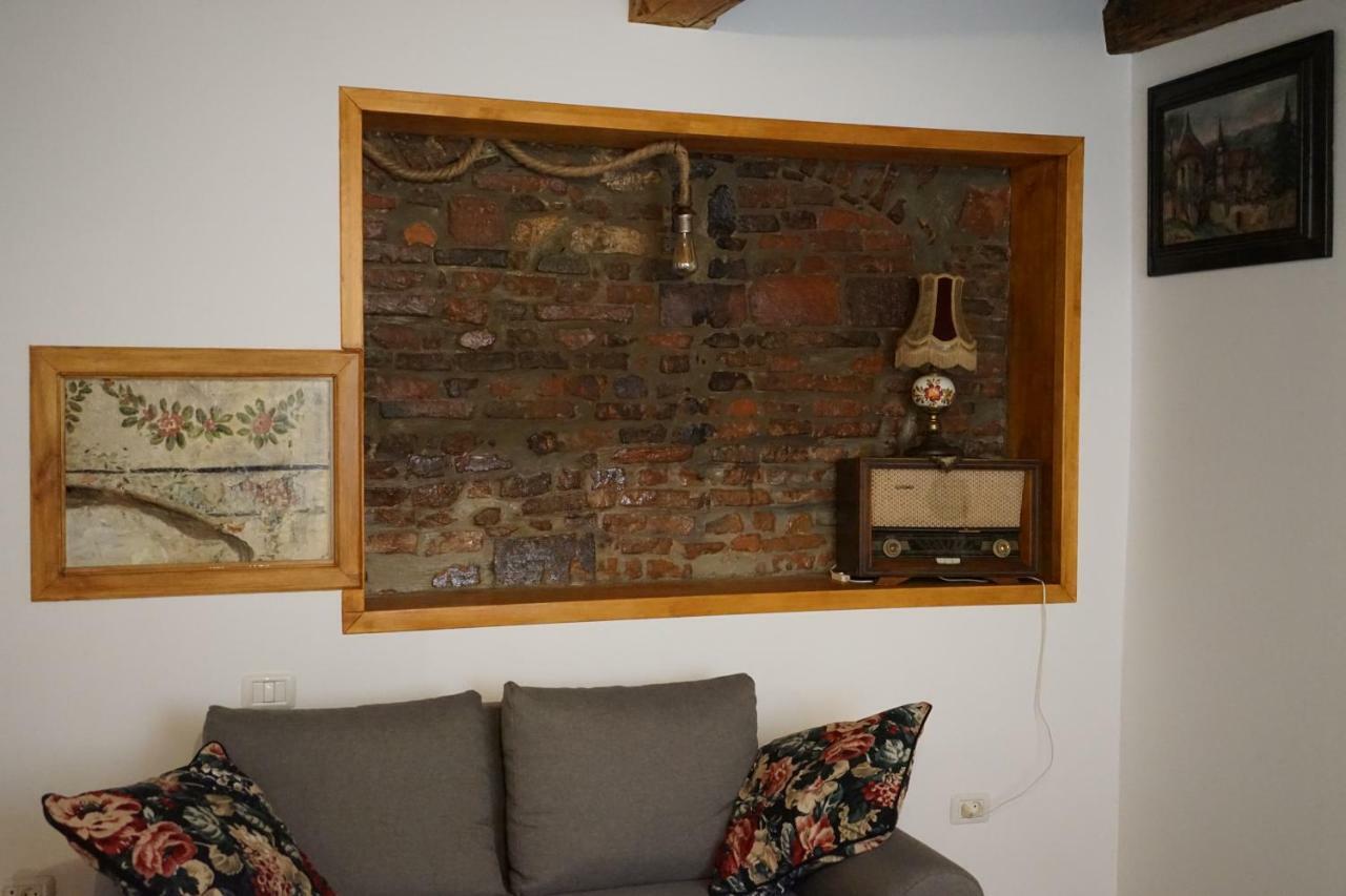 Appartement Crown Of Karolina à Braşov Extérieur photo